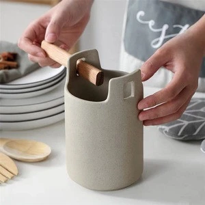 Hot selling matte grey rustic ceramic kitchen utensil holder for home , restaurant