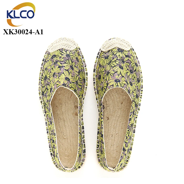 Wholesale Women Flat Shoes Summer Casual Espadrilles Girls floral embroidery Canvas Shoes