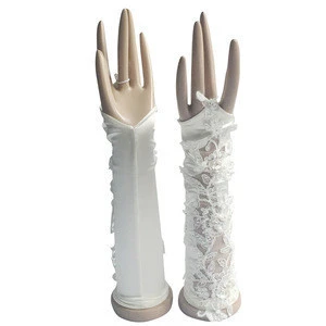 2017 new style beautiful Fashionable Fingerless wedding lace bridal gloves