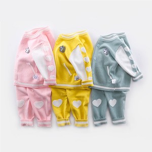 2019 brand new cartoon heart unicorn pattern baby sweater set wholesale