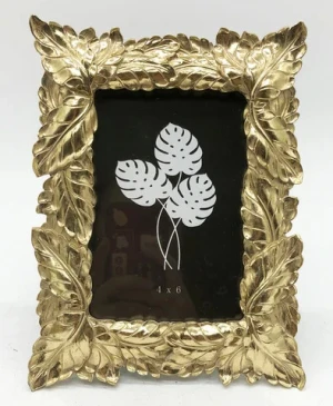 2023 Best Seller Embossed Flower Design Ornate 5x7 Gold  Resin Picture Frame