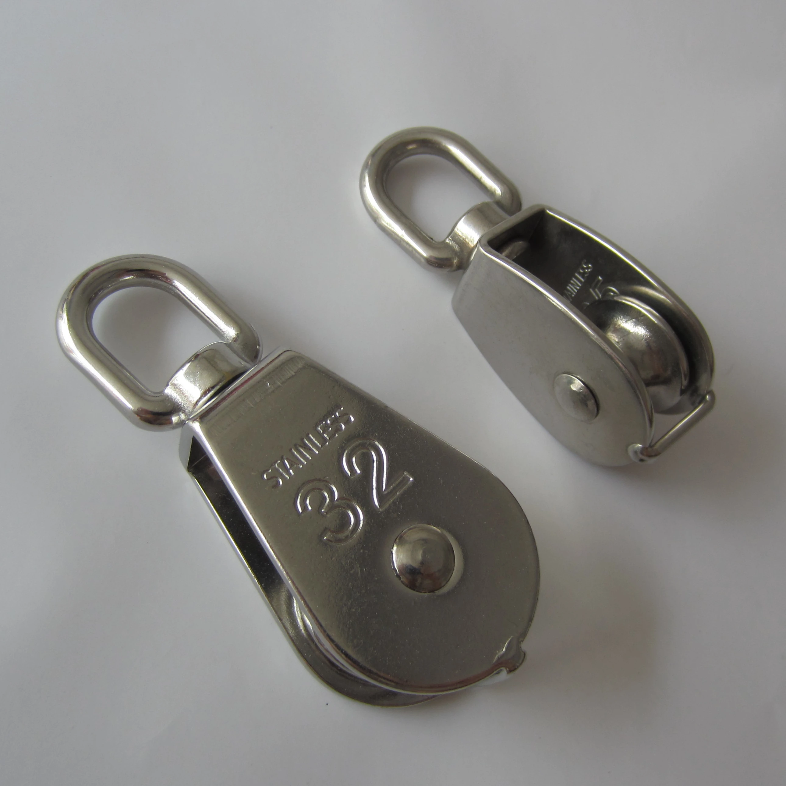 304 Stainless Steel Single Wheel Swivel Pulley Block for Marine and industrial rigging aplications