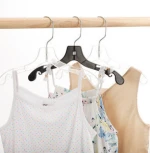 Avisday 2020 New Model Custom Black Anti Slip Clothes hanger rack Plastic Dress Suit Hangers