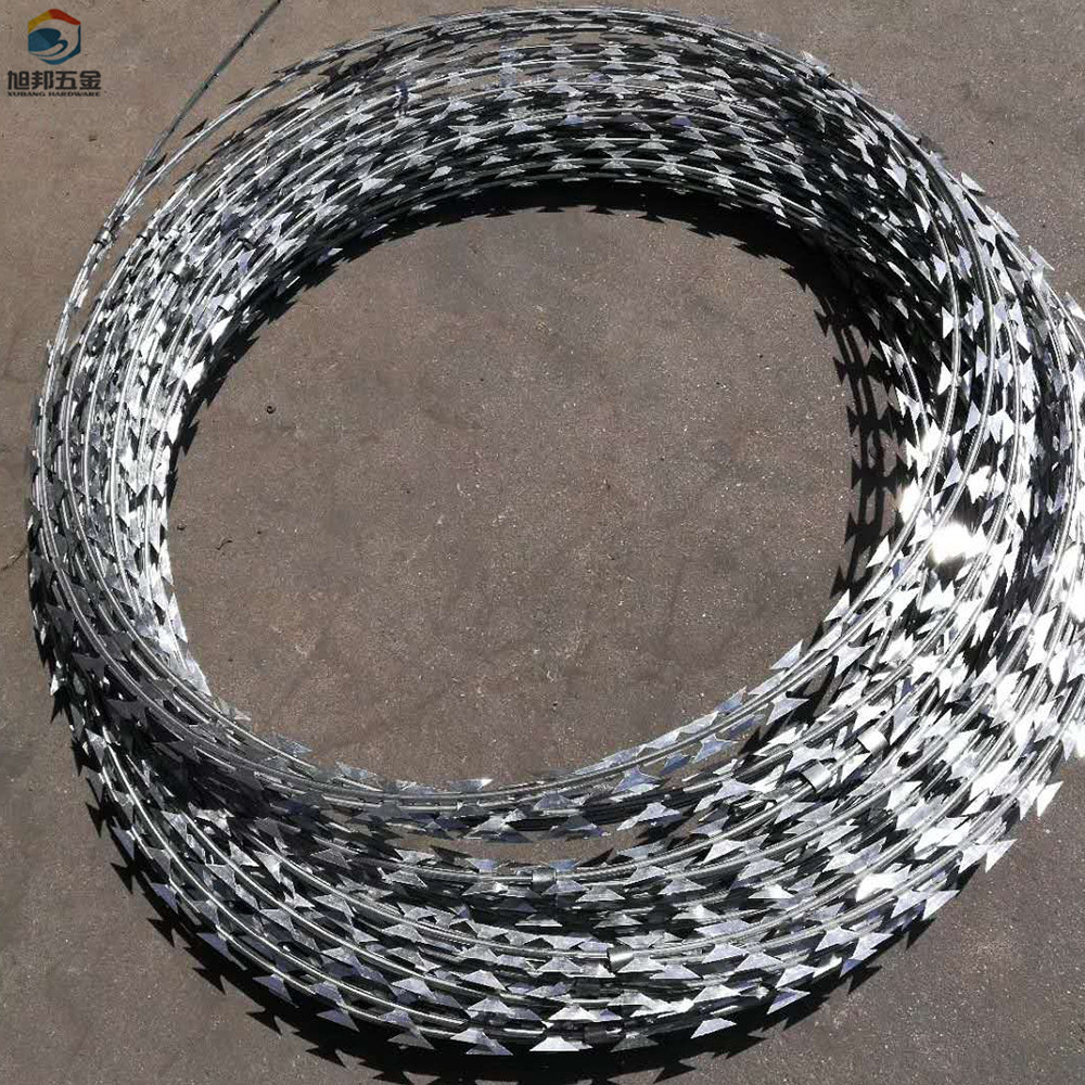 Buy Chinese Razor Wire Mesh Factory Concertina Razor Wire Coils Bto18 ...