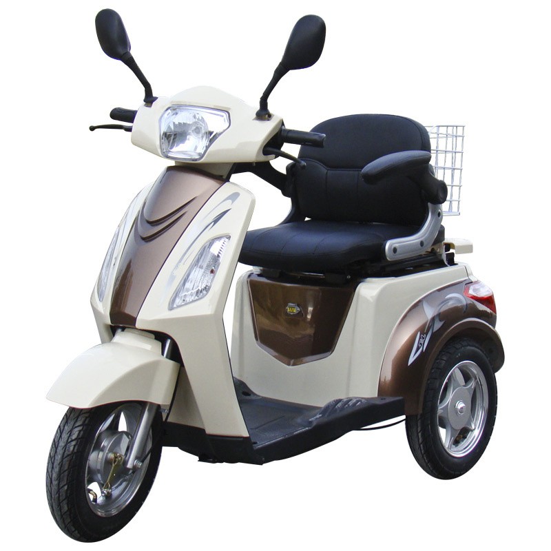 Different Color New Design 3 Wheel Electric Scooter with Rear Basket