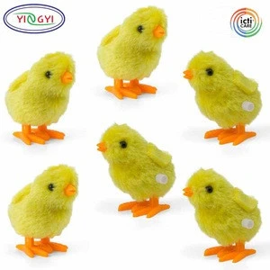 F413 Wind-Up Novelty Jumping Chicken Party Favor Toy Easter Baby Bird Yellow Chick Decoration Jumping Animal