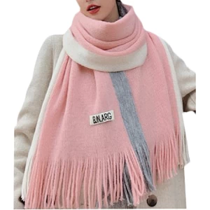 Factory Directly Sell Elegant Design Ladies Long Plush Knitted Scarf For Winter