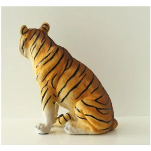 Life size realistic animal figurines resin tiger statues home animals resin wholesale tiger sculpture