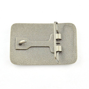 Manufacturer Wholesale plated titanium buckles safety hook and loop belt buckle