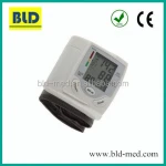 Medical Device Accurately Checking high quality digital wrist blood pressure monitor