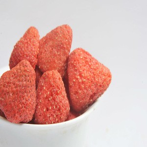 New crunchy product nutritious strawberry chips non fried snack food 1