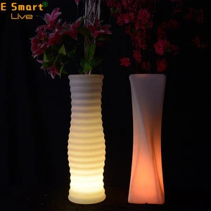 PE plastic lighted led flower pots with  battery power