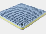 The thickened non-slip honeycomb insulation mat is used in the kitchen to isolate hot disheshot coffee drinks.etc