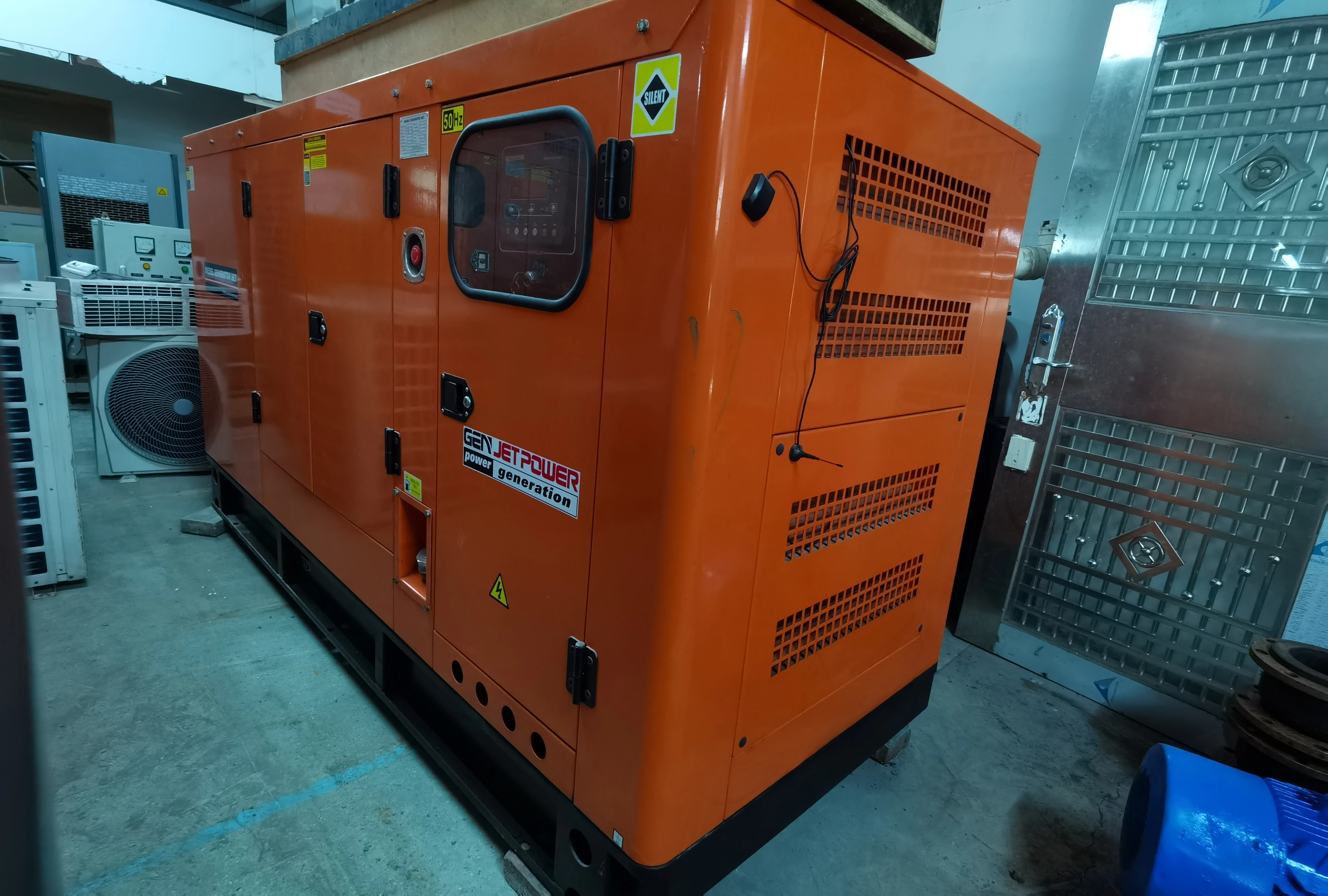 Used Silent Diesel Generators Set  100KW/125KVA 250KVA for Sale