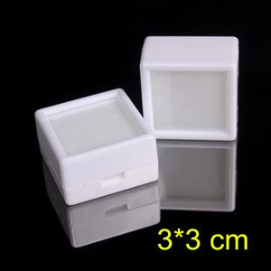 Wholesale Small Acrylic loose diamond stone gem display box 3*3*1.6 cm 1 pack 35 pcs