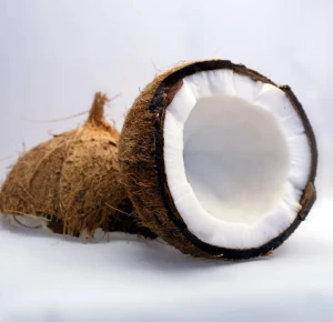 Factory OEM ODM Moisturizing Coconut Oil for Body Care and Hair Care