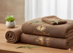 OEM Comfortable Cotton Hotel Towels Thick and Long-Lasting Quick-Dry with Organic Plaid Pattern Skin-Friendly