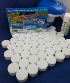 CHLORINE TABLET FOR SWIMMING POOL TREATMENT