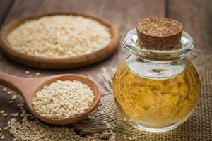 Blended Sesame Seeds Oil For Seasoning, Cooking in Affordable Price