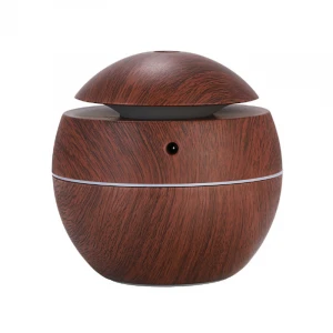2020 High Quality, Portable Ultrasonic Aroma Diffuser LED 130ml H2o Cool Mist Humidifier/