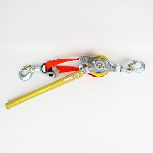 360-degree handle rotation Web strap puller