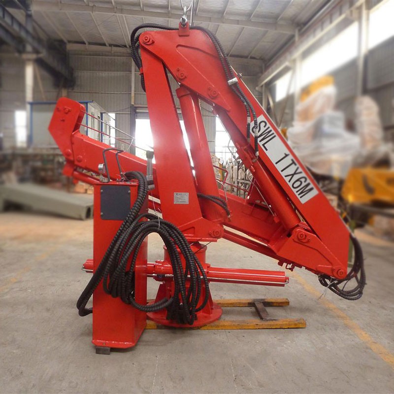 4 ton mini hydraulic 3 knuckle boom floating crane barge for sale with radio remote control