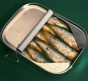 Canned seafoods Chinese canned sardines imports of fish in tomato sauce