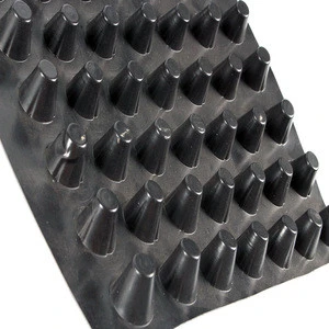 Concave convex cuspated drainage layer