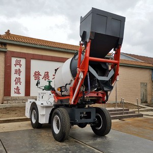 Easy To Operation  Multifunction Hydraulic Pump Concrete Mixer Truck