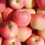 golden delicious fresh apple fruit