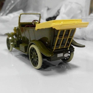 good quality 1 43 resin car model with good price