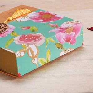 Luxury printed creative paper box for mooncakes packaging