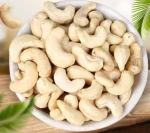 RAW CASHEW/CASHEW NUTS/ CASHEW KERNELS WW240/ WW320/ WW450/ WS/ LP/ SP