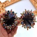 Retro Colorful Rhinestone Decoration Vintage Shades Eyewear Women Sunglasses