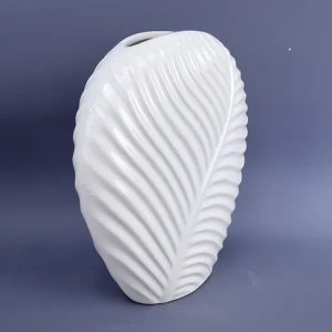 White Ceramic Vase Leaf Shape Decorative Flower Vase for Home Decor Living Room and Wedding