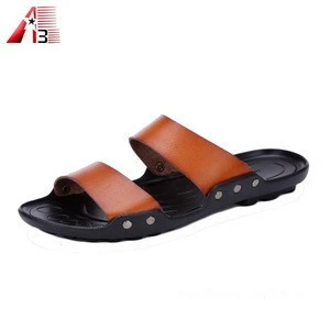 Wholesale 2018 fashion EVA soft sole custom logo men slide sandals