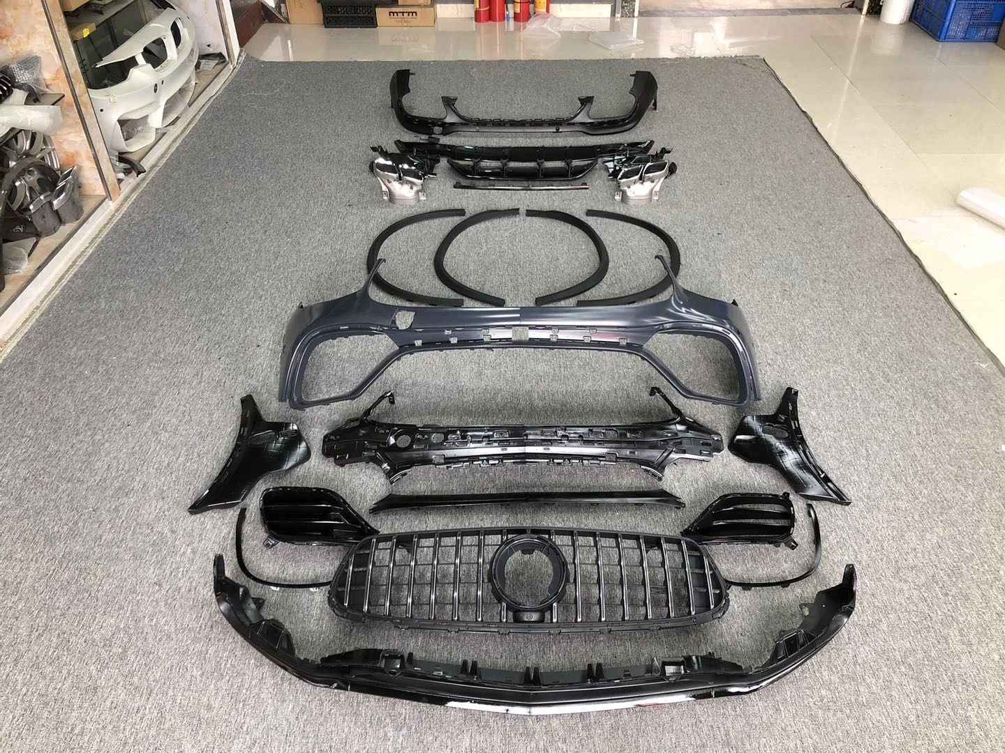 CLY Refitting car accessories For 2020 Benz GLC upgrade GLC63S AMG car bumpers Body kit