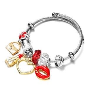Factory Supply Women Beauty Jewelry Accessories Lipstick Love Adjustable Titanium Steel Wire Charm Bracelet