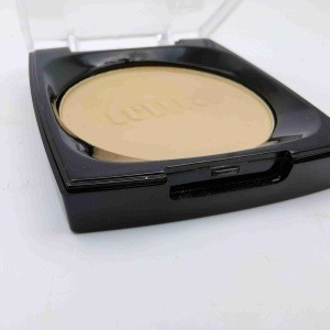 Factory wholesale OEM/ODM Face Make Up Highlighters long Lasting Brighten Powder Beauty Cosmetics