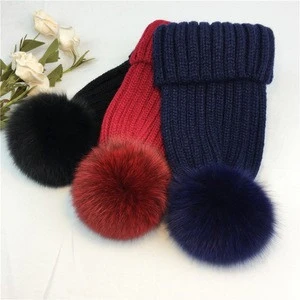 Fashion Fur pompom beanie/Custom silver fox fur pom poms winter knit winter hats with Removable fur/faux fur ball