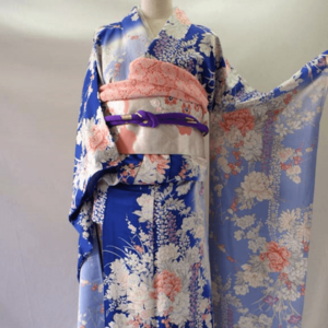 Japanese Kimono, Furisode as Used Clothing in Bulk Women Dresses