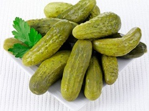 KOSHER DILL PICKLES/ HALF SOUR PICKLES/ DILL FERMENTED CUCUMBERS
