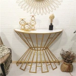 Low MOQ Hot Selling Gold Modern Design Metal Frame Semi Circular Marble Top Console Table For Living Room or Entry
