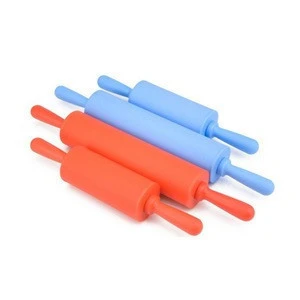 Mini Plastic Handle Pizza Silicone Roller Rolling Pin for Kids