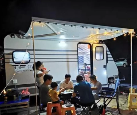 mobile rv motor home caravan airstream camping travel trailer