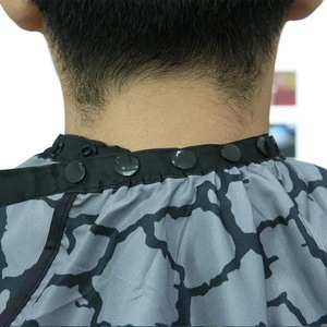 New High Quality Waterproof Polyester Hairdressser Barber Salon Custom Barber Cape