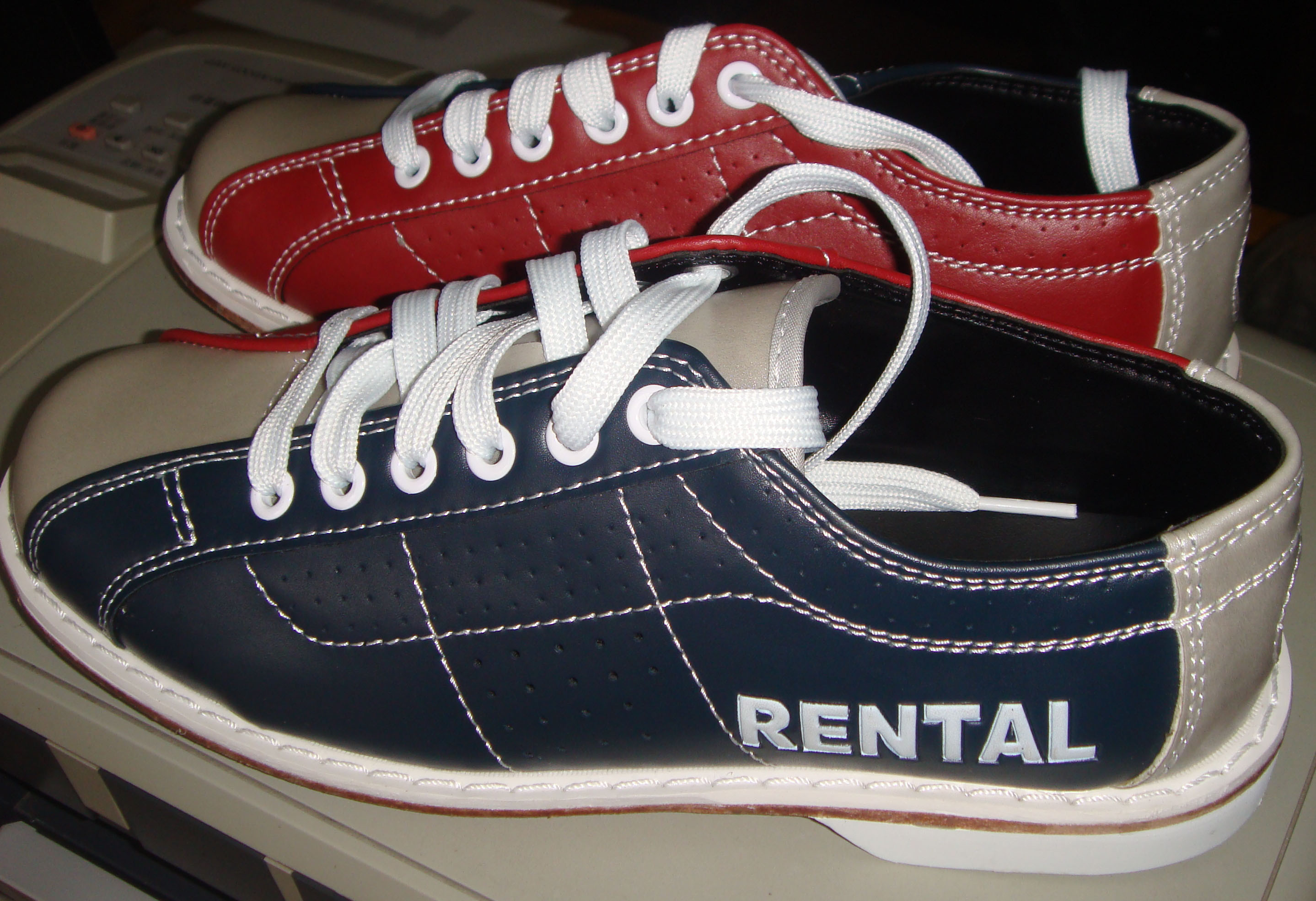 Buy Rental Bowling Shoes from Beijing Xiangshuo Technology Co., Ltd.,