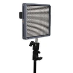 Top  Aputure Amaran HR672C High CRI 95+ Studio Video Light LED Photo light Adjustable Color Temperature Light