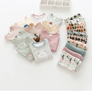 Wholesale Cute Cartoon Printed Newborn baby girls clothing sets