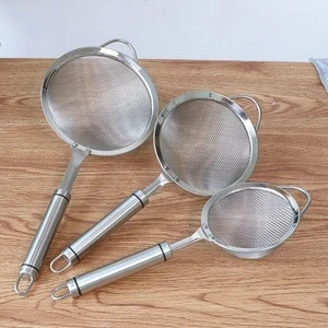 Wholesale long handle easy store cooking noodle meatballs 18/8 stainless steel kitchen fine mesh strainer set